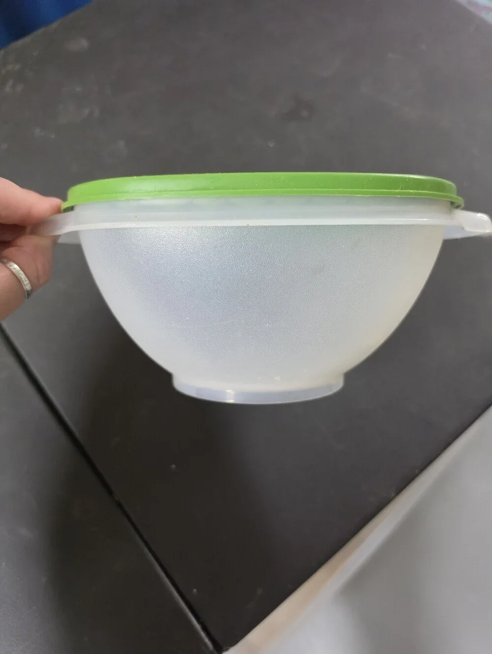 Tupperware clean smoke